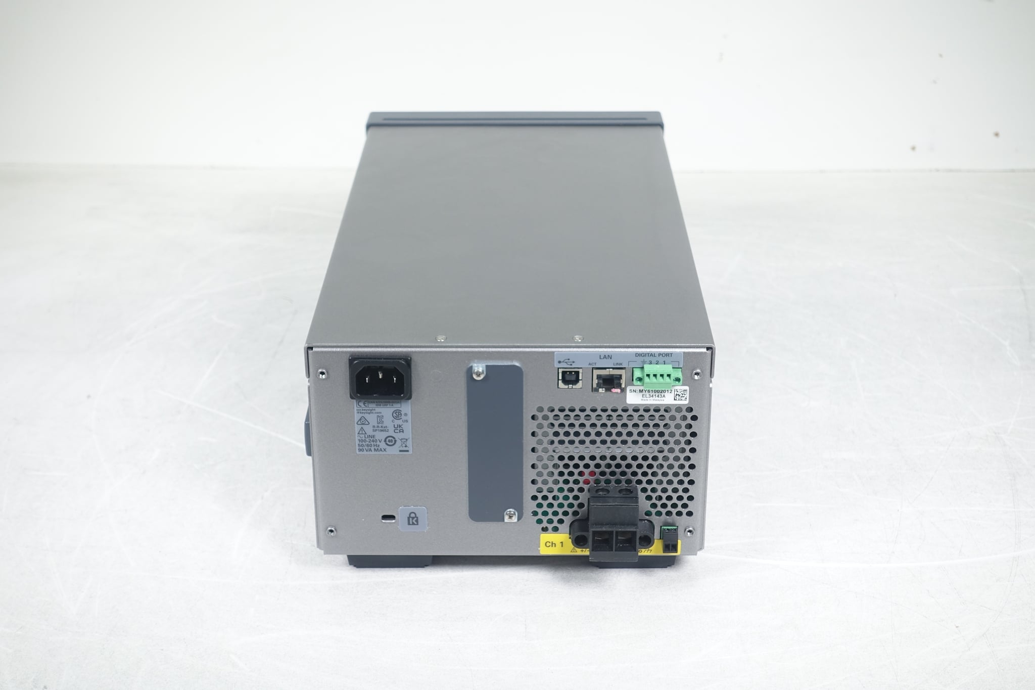 Bench Electronic Load / Single-input / 150V / 60A / 350W / LAN / USB Keysight Used EL34143A - Actual Instrument - Image 6