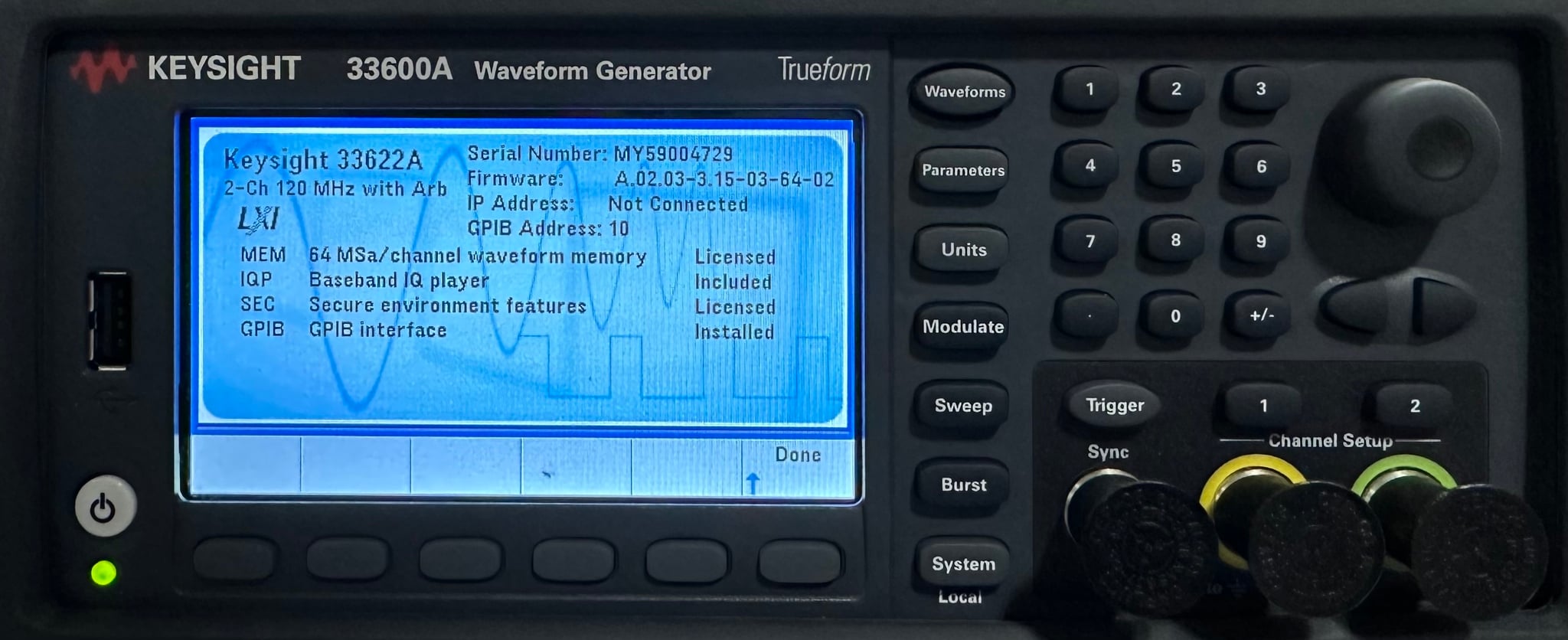 Waveform Generator / 33500B Series / 120 MHz / 2 Channels / 250MSa/s Keysight Used 33622A - Actual Instrument - Image 10