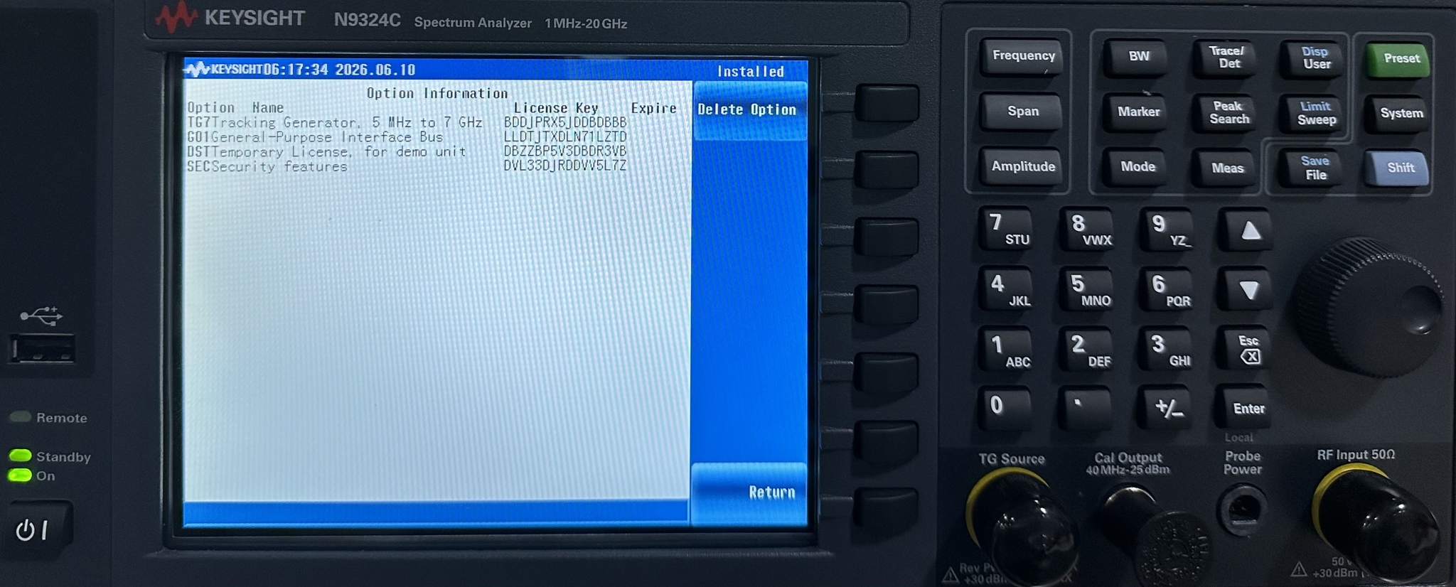 Basic Spectrum Analyzer / 1 MHz to 20 GHz Keysight Used N9324C - Actual Instrument - Image 9