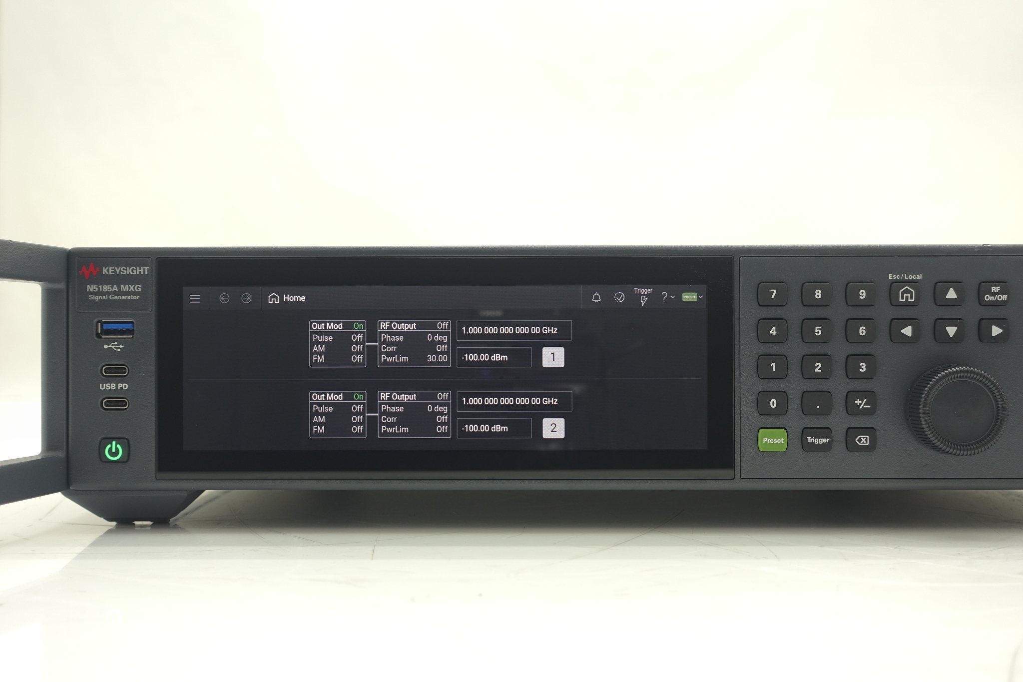 任意波形発生器と信号発生器 - Used Keysight Equipment
