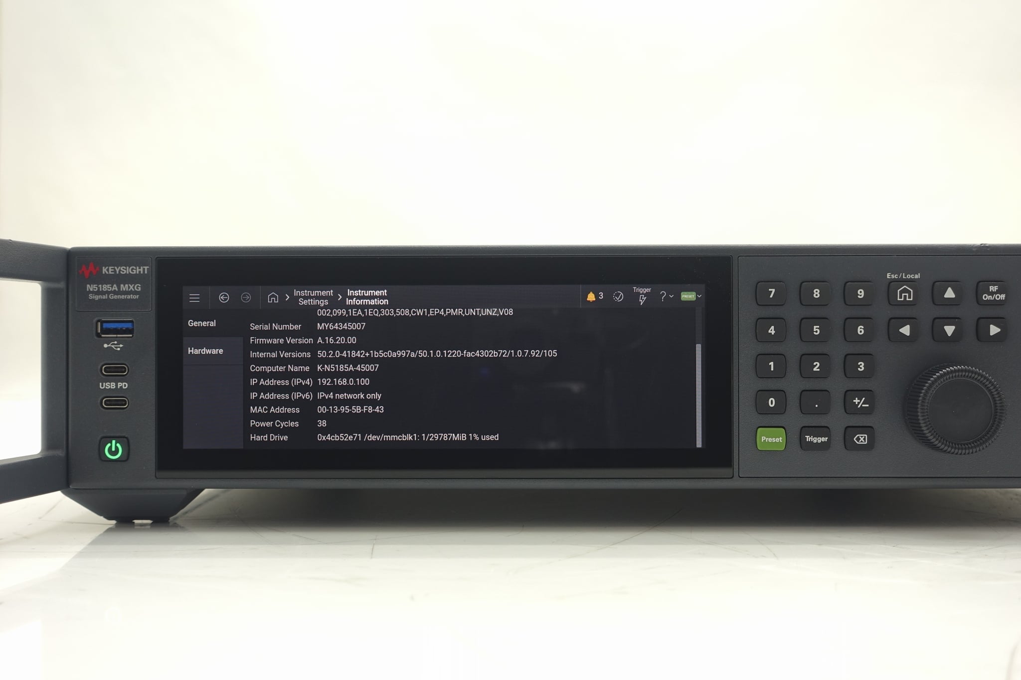 任意波形発生器と信号発生器 - Used Keysight Equipment