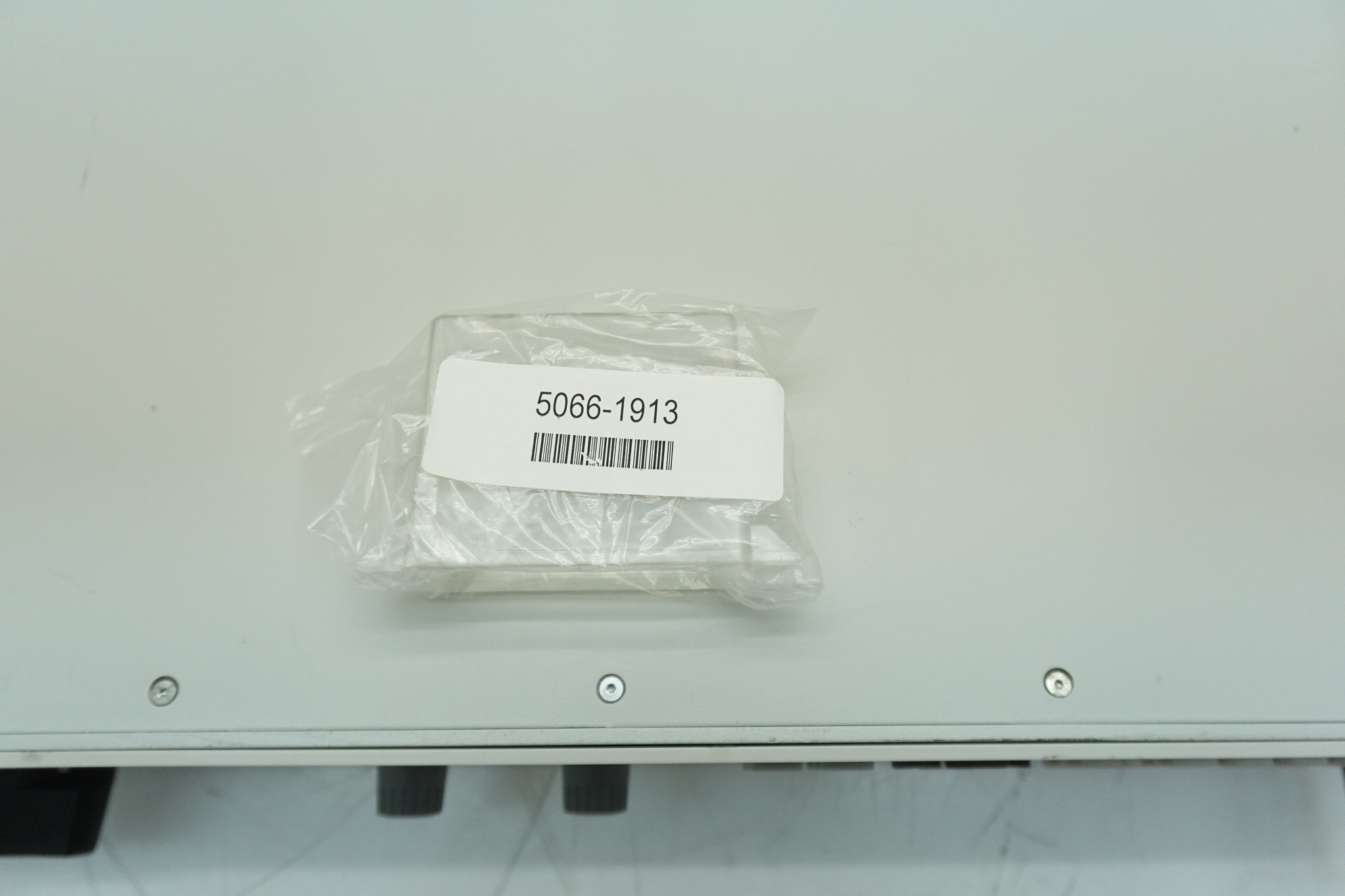 Autoranging System DC Power Supply / 1500V / 30A / 15000W / 400VAC Keysight Used N8957A - Actual Instrument - Image 8