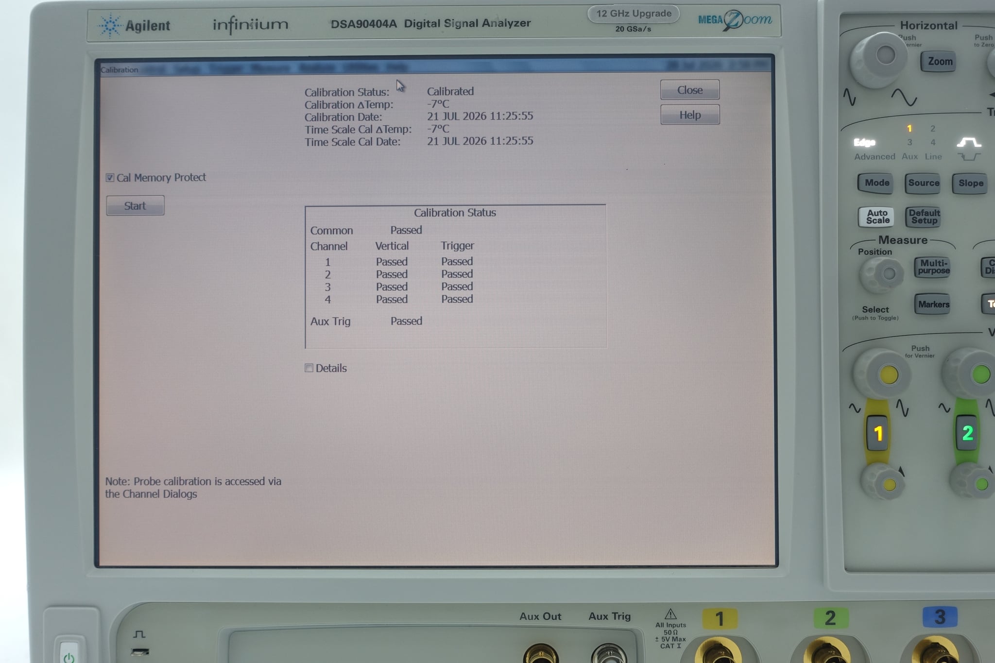 Keysight Used DSA90404A - Actual Instrument - Image 9