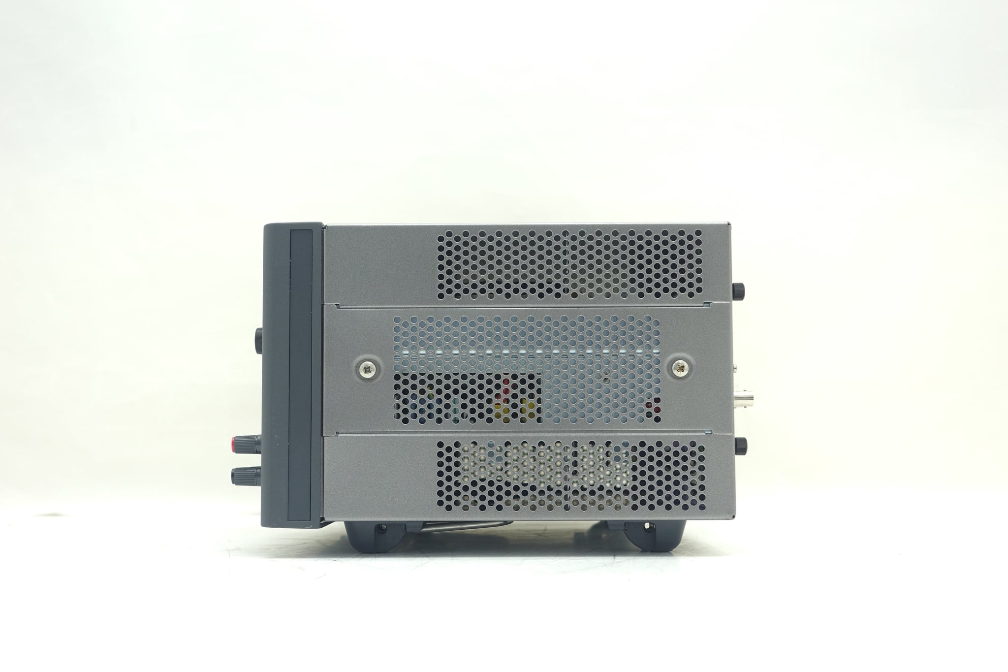 DC Power Analyzer Mainframe / Modular / 600W / 4 Slots Keysight Used N6705C - Actual Instrument - Image 4
