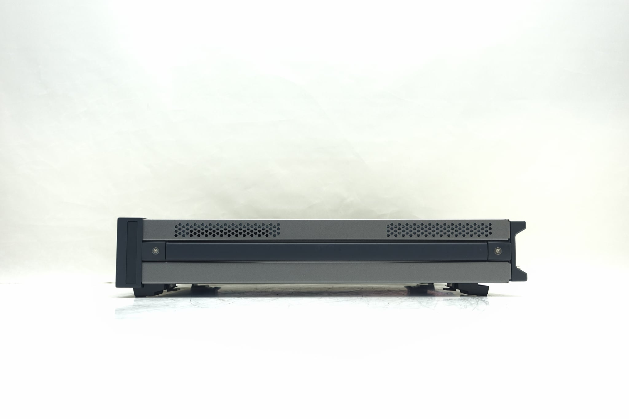Tunable Laser Source / High Power and Lowest SSE / Top Line Keysight Used N7776C - Actual Instrument - Image 3