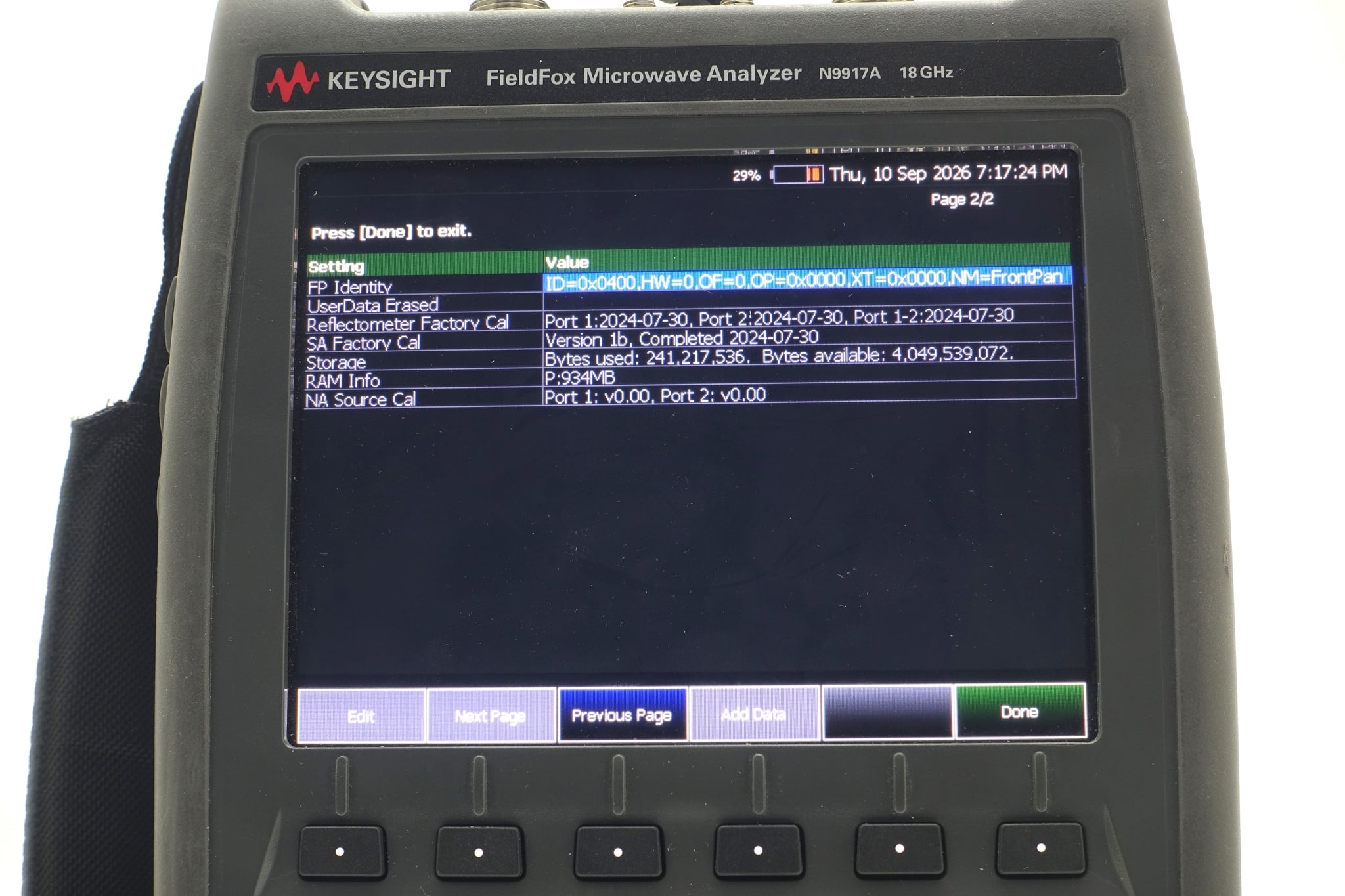FieldFox Handheld Microwave Analyzer / 30 kHz to 18 GHz Keysight Used N9917A - Actual Instrument - Image 14